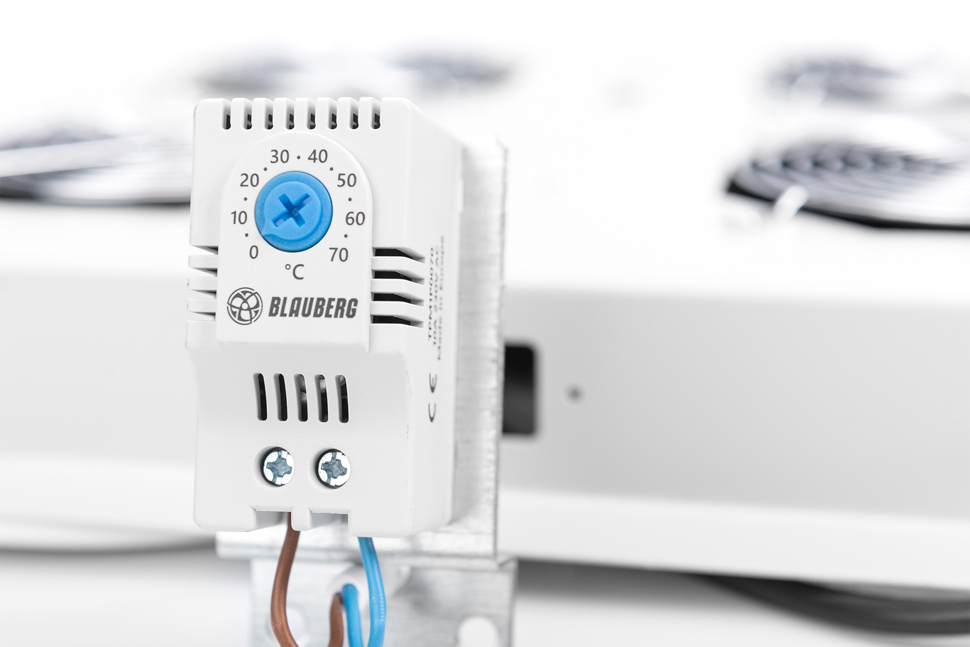 Assmann Electr. Dachlüftereinheit 4 Lüfter RAL 7035 DN-19 FAN-4-N