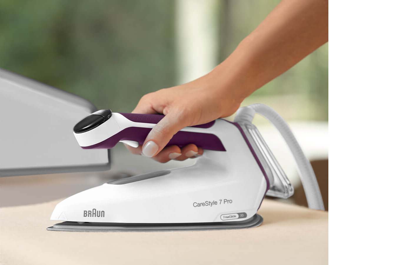 DeLonghi Dampfbügelstation CareStyle7 IS 7266 VI vio